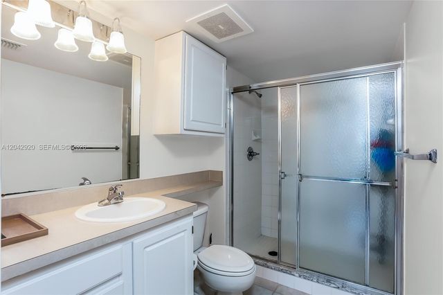 2665 SW 37th Ave 1404, Miami, FL 33133