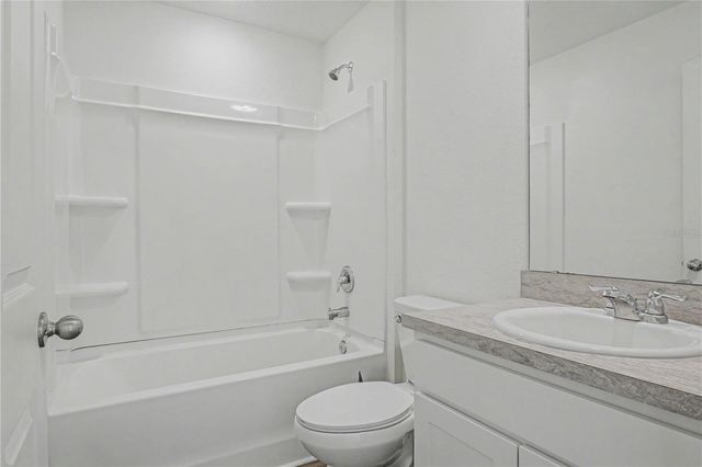 6 ZINNIA COURT, Palm Coast, FL 32164
