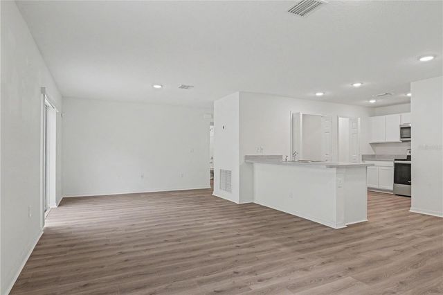 6 ZINNIA COURT, Palm Coast, FL 32164