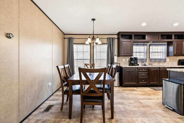 3962 Cottonwood Place, Benton, AR 72015