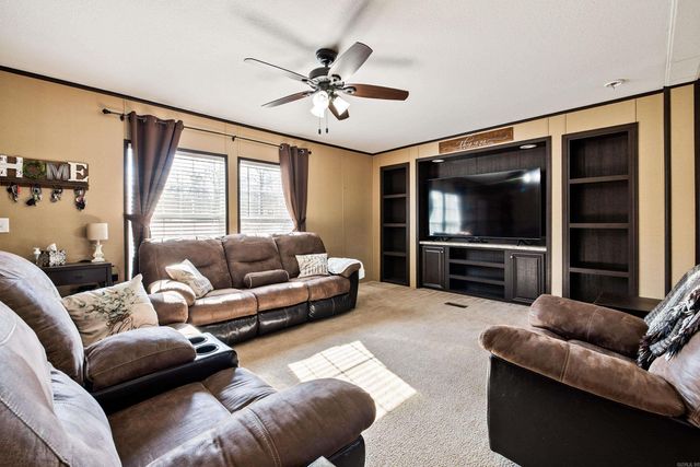 3962 Cottonwood Place, Benton, AR 72015