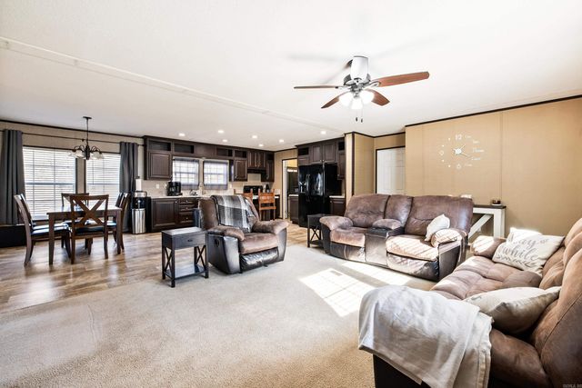 3962 Cottonwood Place, Benton, AR 72015