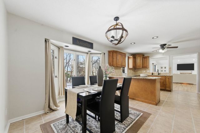 500 S Sharon Ct, Derby, KS 67037