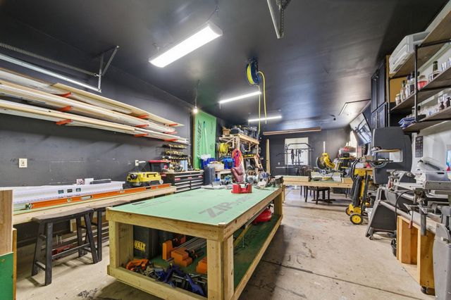 500 S Sharon Ct, Derby, KS 67037