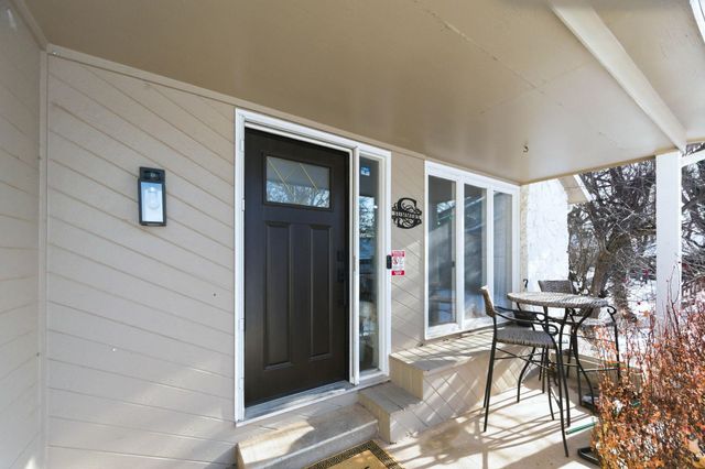 500 S Sharon Ct, Derby, KS 67037