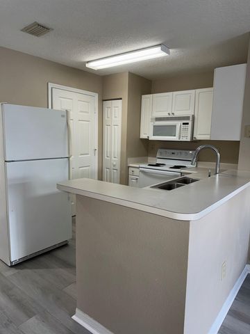 28204 Harbour Vista Cir, St Augustine, FL 32080