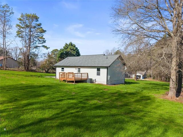 870 Ashley Court, Monroe, GA 30655