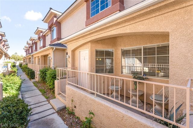 1341 Dusty Creek Street, Las Vegas, NV 89128