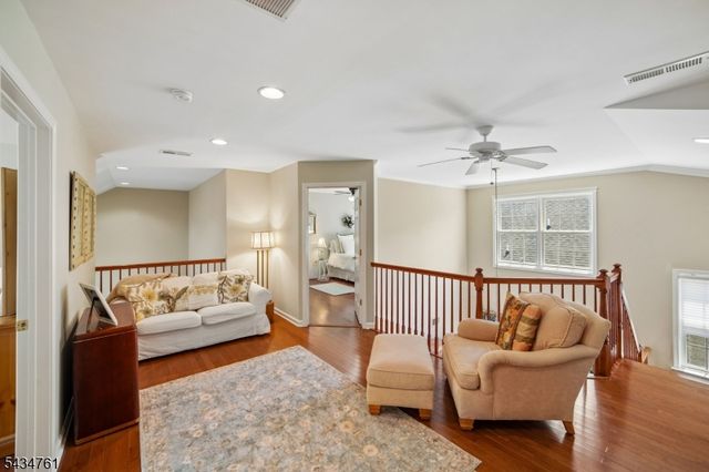 38 Constitution Way, Franklin Twp., NJ 08873