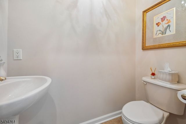38 Constitution Way, Franklin Twp., NJ 08873
