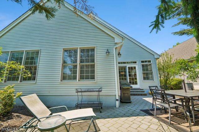 38 Constitution Way, Franklin Twp., NJ 08873