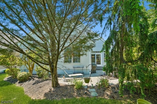 38 Constitution Way, Franklin Twp., NJ 08873