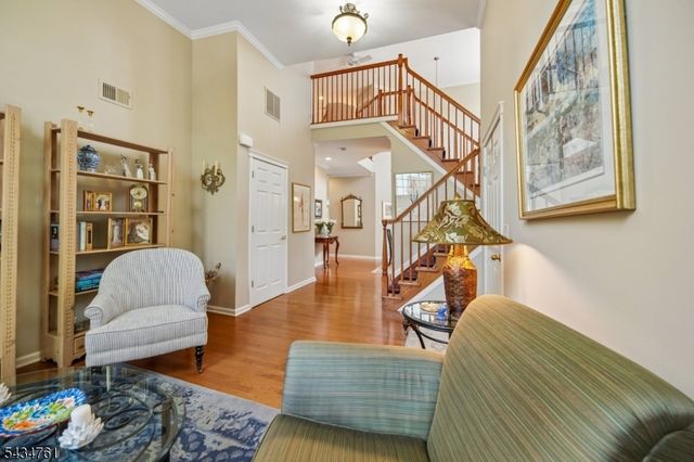 38 Constitution Way, Franklin Twp., NJ 08873