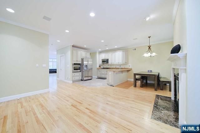 2 Candlewood Drive, Old Tappan, NJ 07675