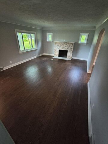 6277 Corunna Road, Flint Twp, MI 48532