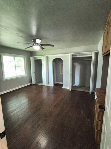 6277 Corunna Road, Flint Twp, MI 48532