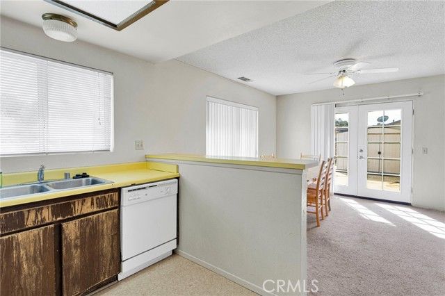 11591 Kiowa Road, Apple Valley, CA 92308