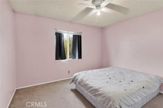 11591 Kiowa Road, Apple Valley, CA 92308