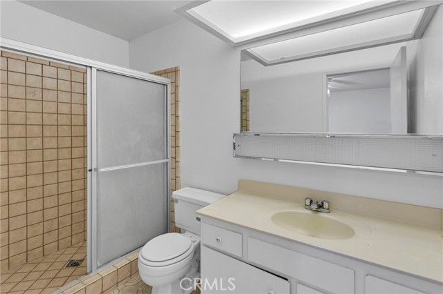 11591 Kiowa Road, Apple Valley, CA 92308