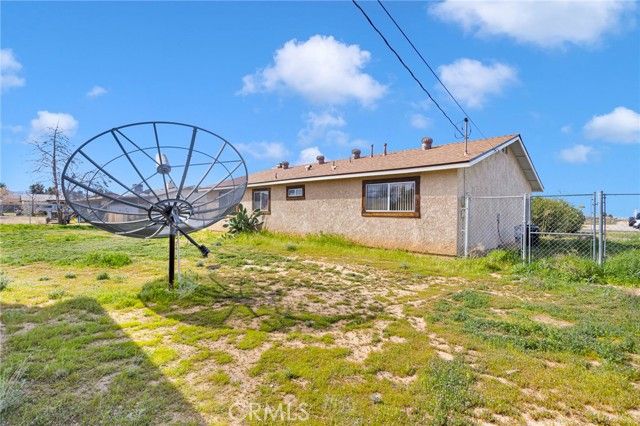 11591 Kiowa Road, Apple Valley, CA 92308