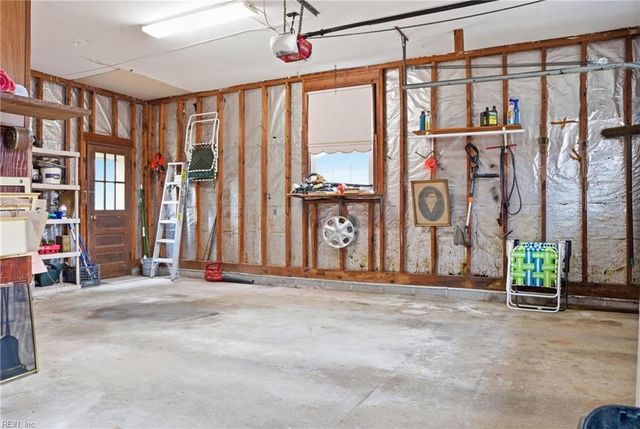 1908 Rosemary LN, Chesapeake, VA 23321