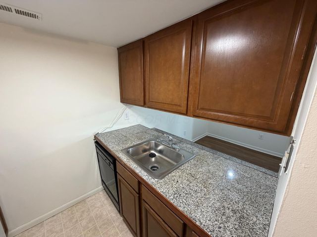 4645 Merrimar Circle E, F, Columbus, OH 43220
