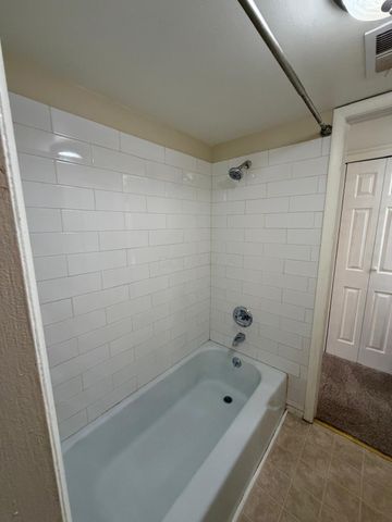 4645 Merrimar Circle E, F, Columbus, OH 43220