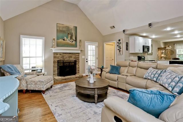 110 Winterhawk Cove, Dawsonville, GA 30534