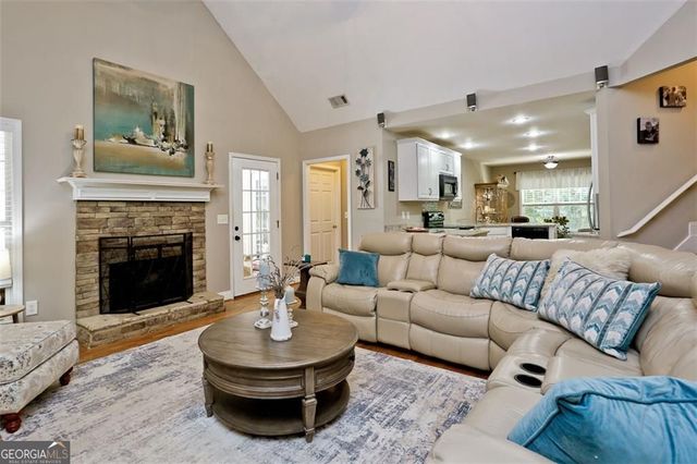 110 Winterhawk Cove, Dawsonville, GA 30534