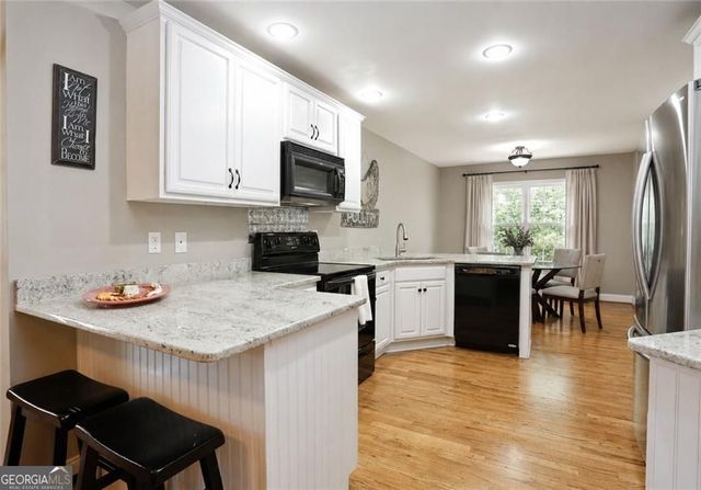 110 Winterhawk Cove, Dawsonville, GA 30534