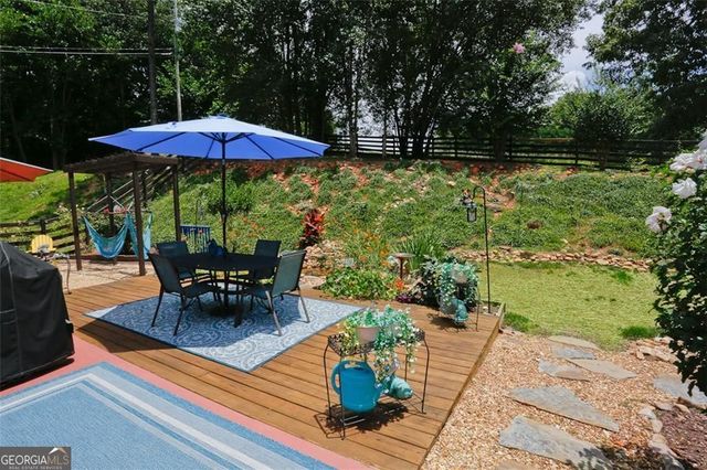 110 Winterhawk Cove, Dawsonville, GA 30534