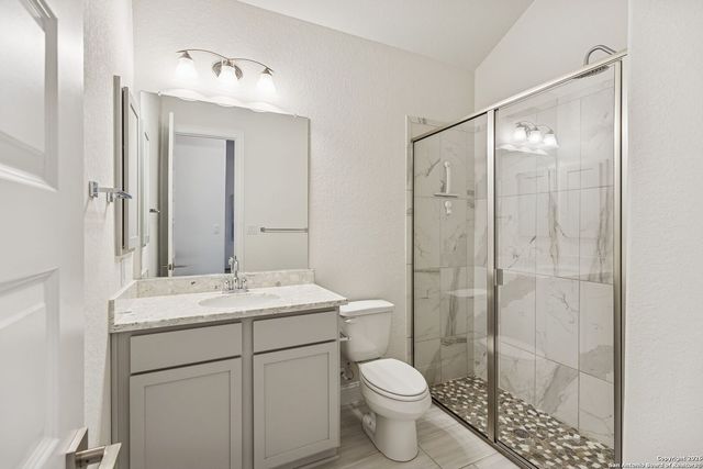 443 Huntwick Dr, Boerne, TX 78006