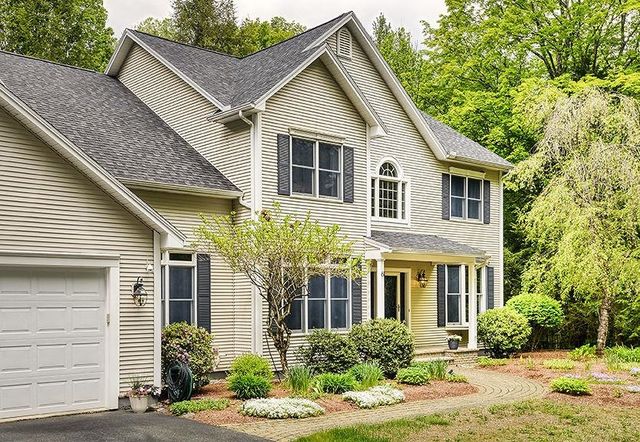 61 Summit Ridge Drive, Keene, NH 03431