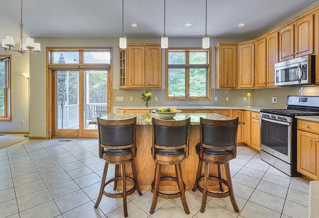 61 Summit Ridge Drive, Keene, NH 03431