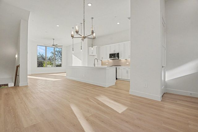 13351 Goodland Street 106, Farmers Branch, TX 75234