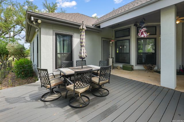 217 Wild Horse, Pipe Creek, TX 78063