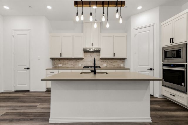 3216 Midnight Drive, Sachse, TX 75048