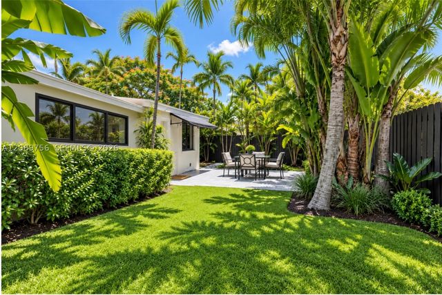 1760 NE 13th St, Fort Lauderdale, FL 33304