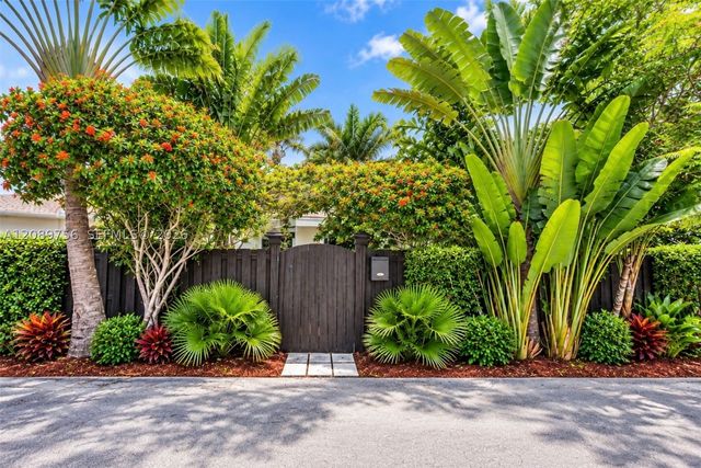 1760 NE 13th St, Fort Lauderdale, FL 33304