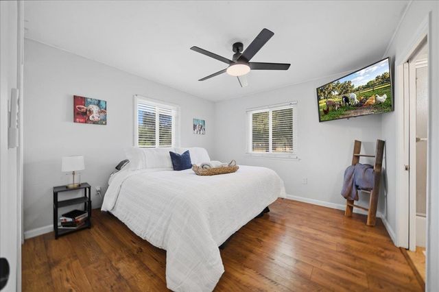 9075 Meadow Ln, Newcastle, CA 95658