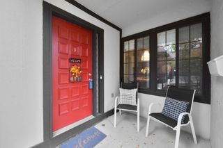 203 St Pierre Street, 4c, Worthington, OH 43085