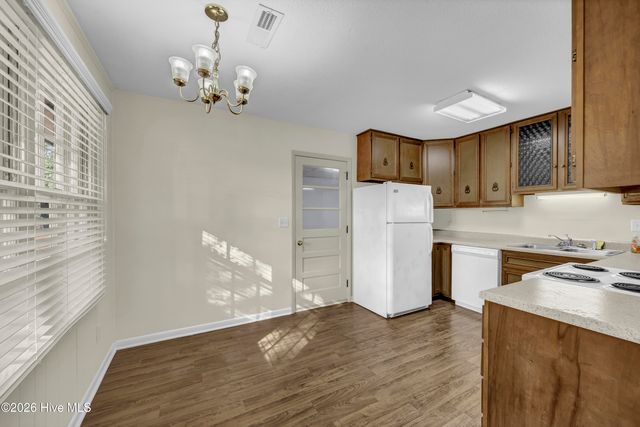 4014 Lake Avenue, Wilmington, NC 28403