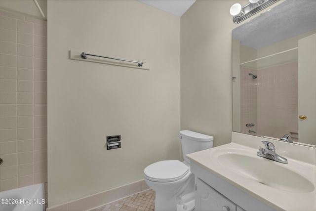 4014 Lake Avenue, Wilmington, NC 28403