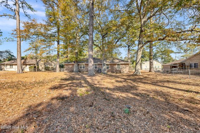 4014 Lake Avenue, Wilmington, NC 28403