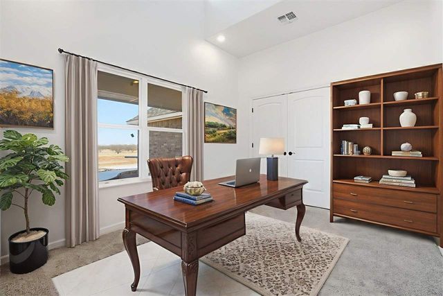 6095 SW 112th St, Lawton, OK 73505