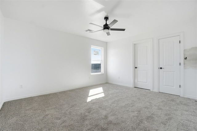 6095 SW 112th St, Lawton, OK 73505