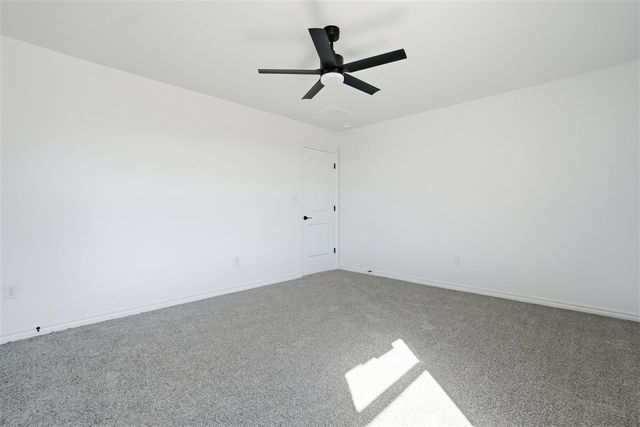 6095 SW 112th St, Lawton, OK 73505