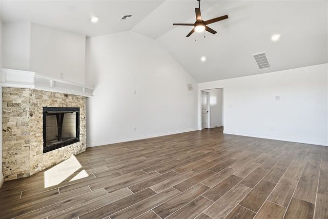 6095 SW 112th St, Lawton, OK 73505