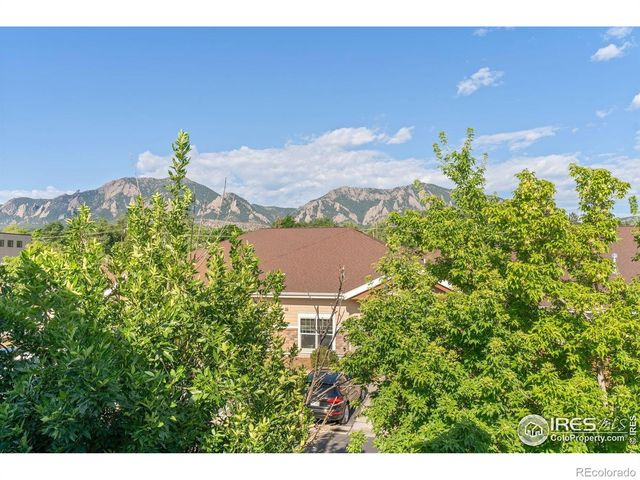 611 Tantra Drive, Boulder, CO 80305