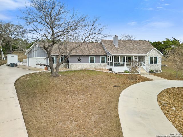 219 Victoria, Kerrville, TX 78028